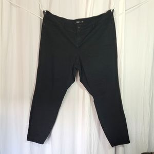 26T - Torrid Black Jeans